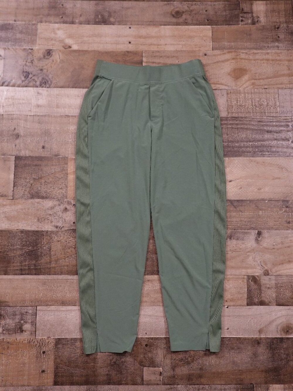 Athleta Brooklyn Ankle Pant Women’s‎ 6 Green Travel Lightweight Stretch